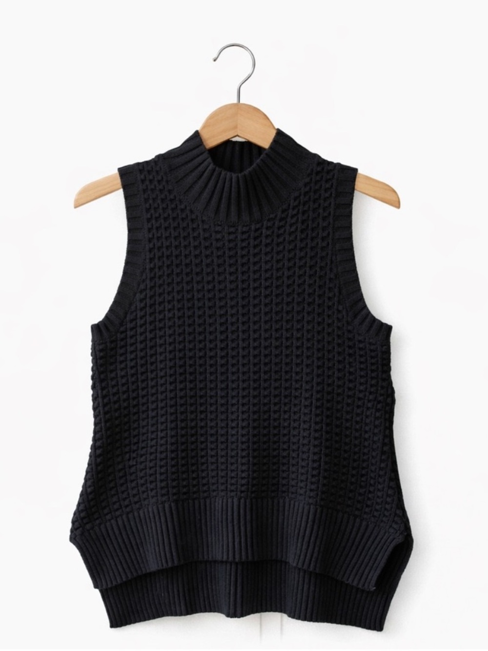 French Connection Black Waffle-Knit Sleeveless Mock Neck Vest